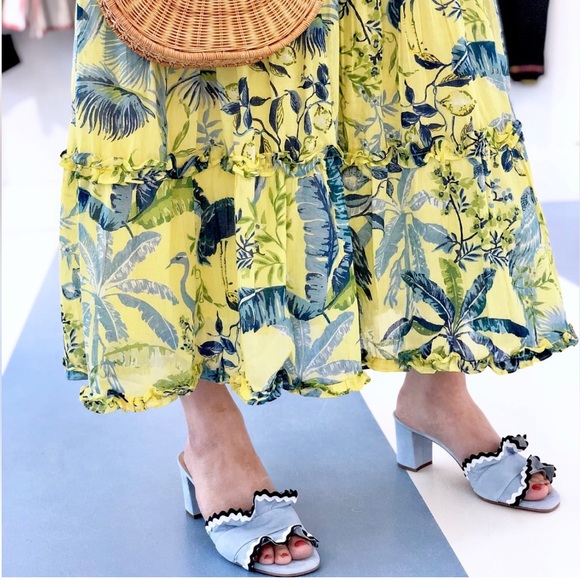 Brenda Zaro Custom Ruffle Ric Rac Heels, Baby Blue/Navy - Picture 4 of 6